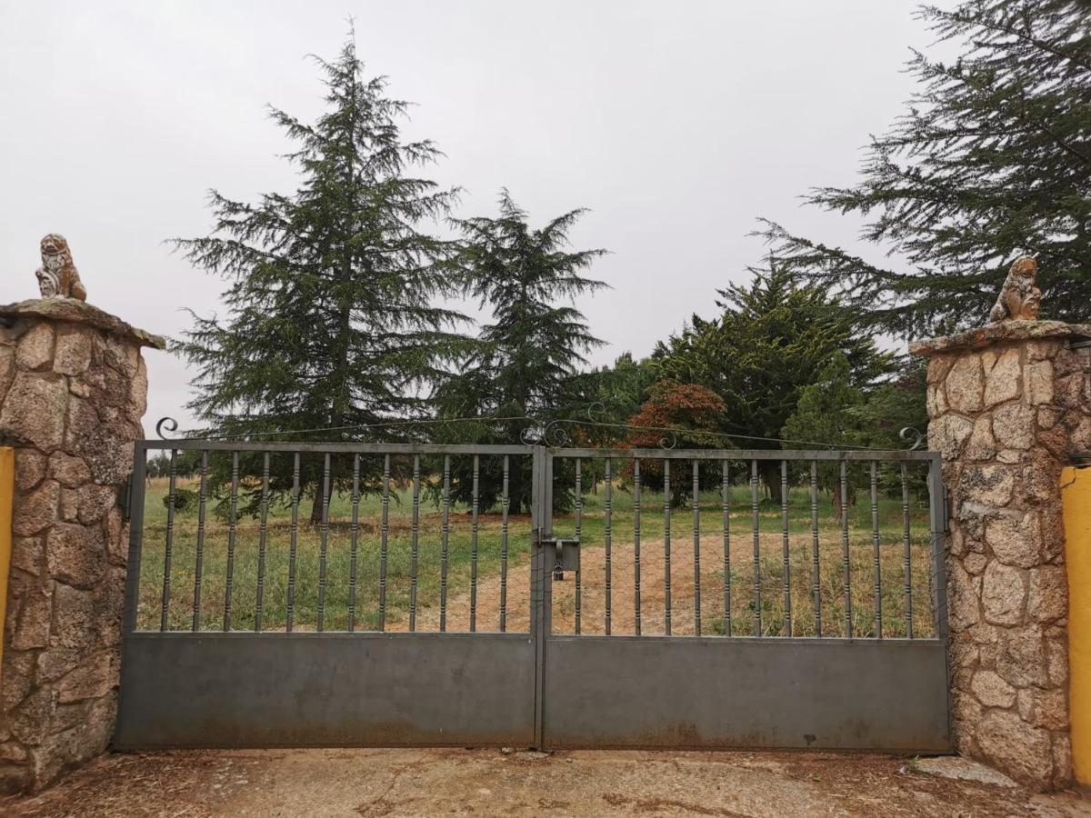 Casa Chalet En El Campo Barbadillo エクステリア 写真