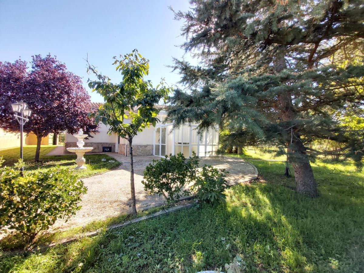 Casa Chalet En El Campo Barbadillo エクステリア 写真