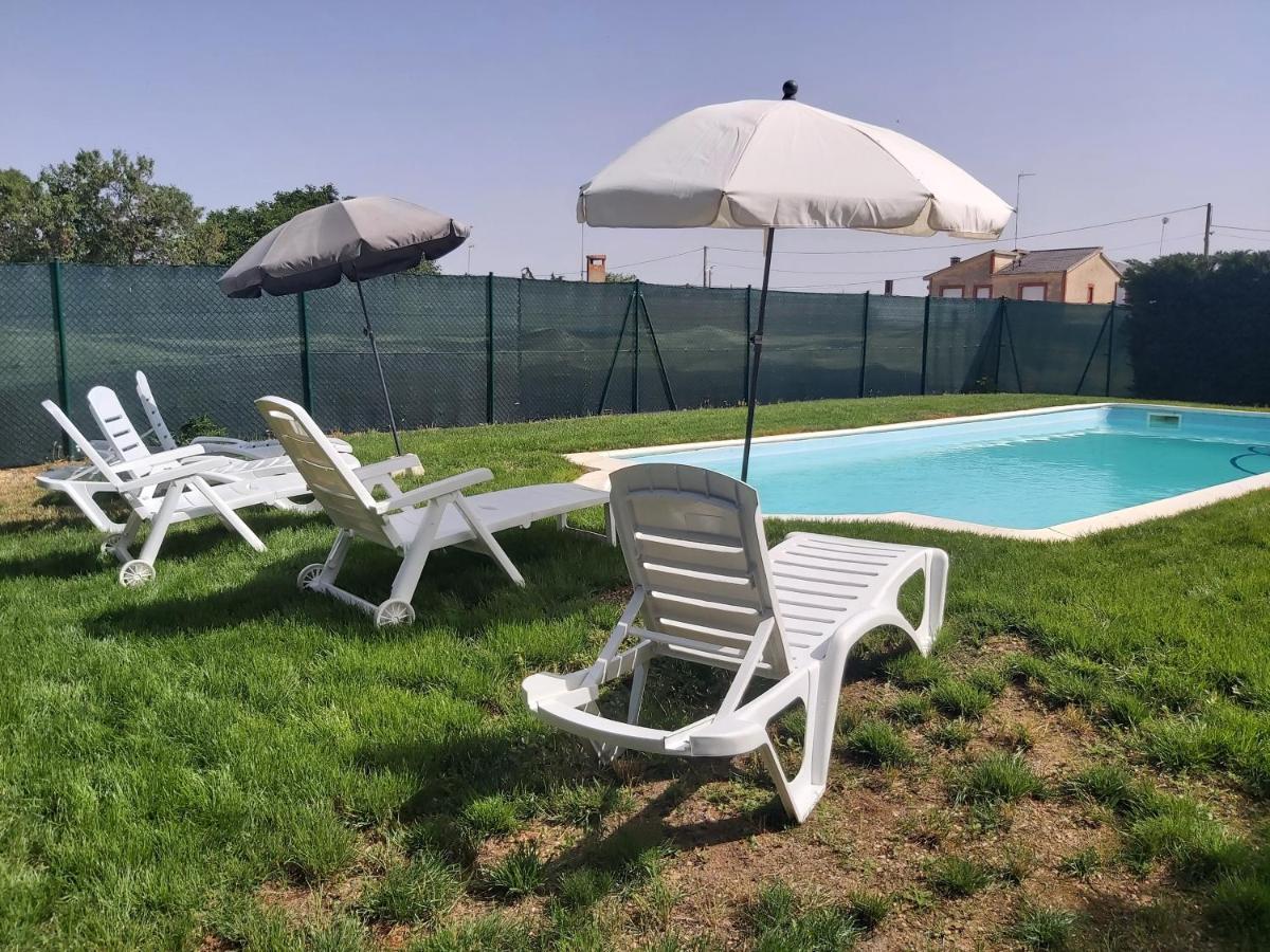 Casa Chalet En El Campo Barbadillo エクステリア 写真